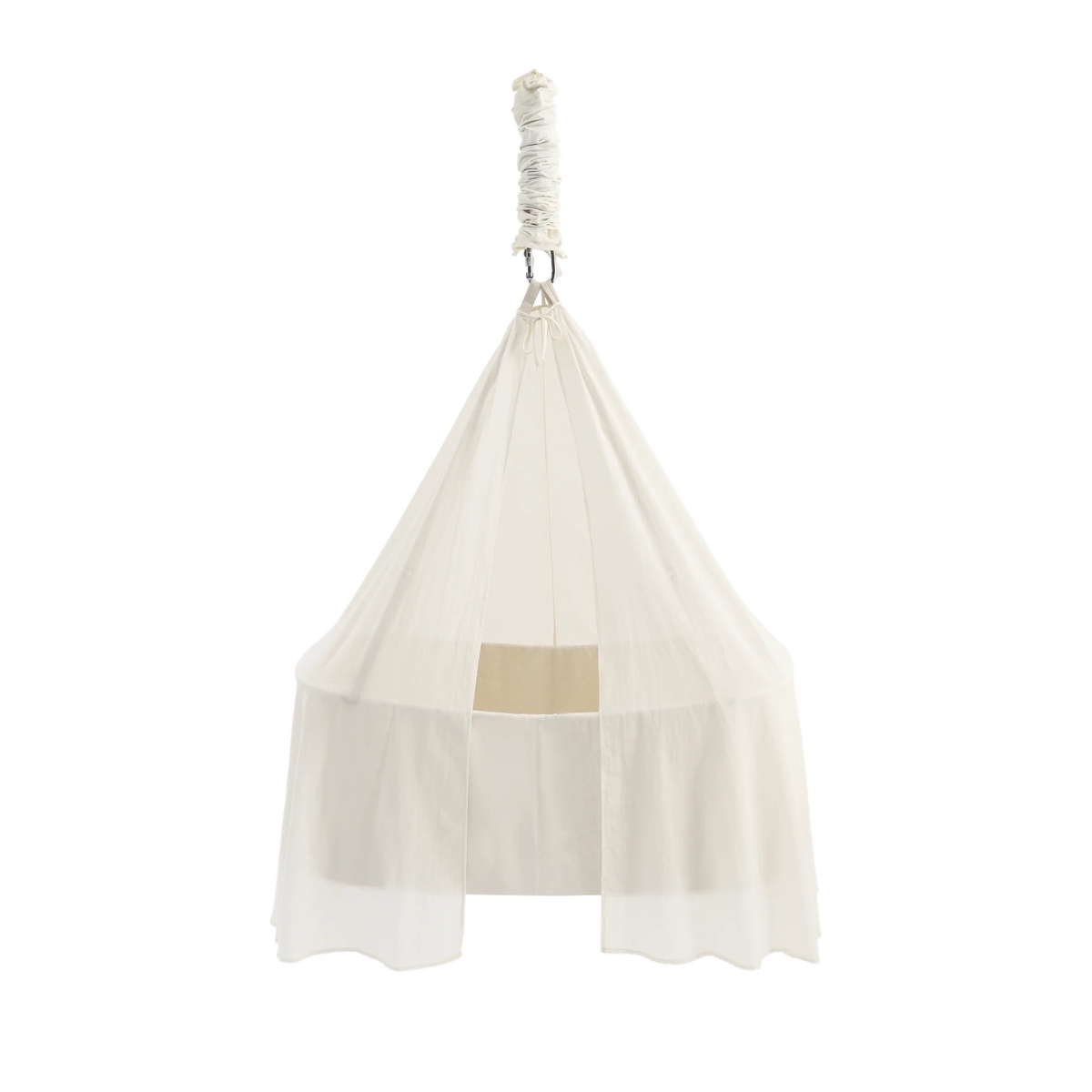 MEMBANTU baldahiin beebihällile