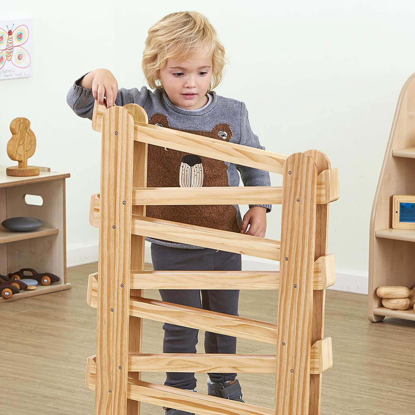 TTS puidust kaldrennidega torn